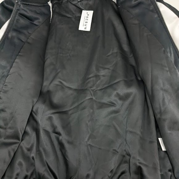 Kendall & Kylie Wild at Heart TIGER Satin Bomber Varsity Jacket PacSun NEW - NWT - Picture 13 of 15